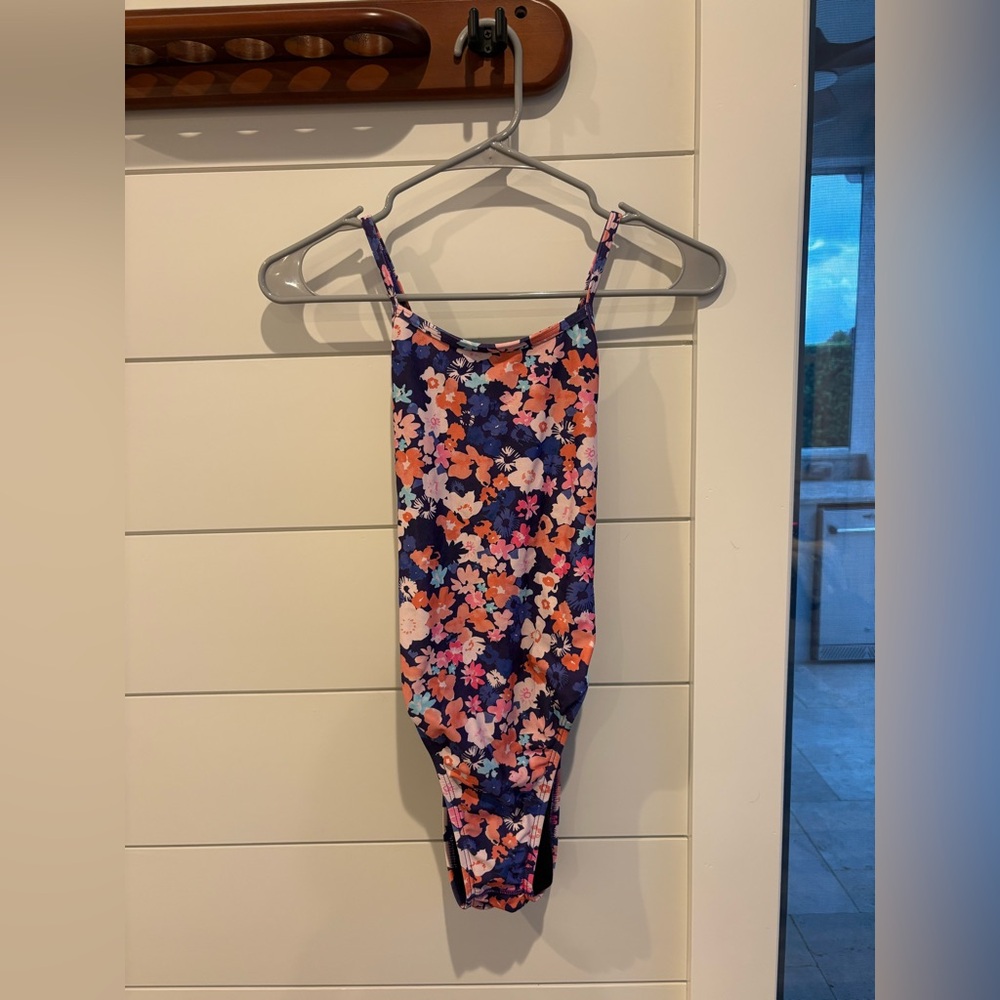 Jolyn Julian style One-Piece Swimsuit size 30
